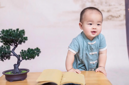 兴安盟孕妇显怀是几个月